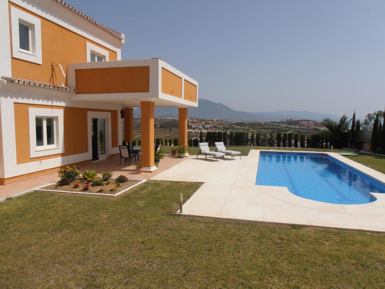Villa Princesa Kristina Castillo de Sabinillas 外观 照片