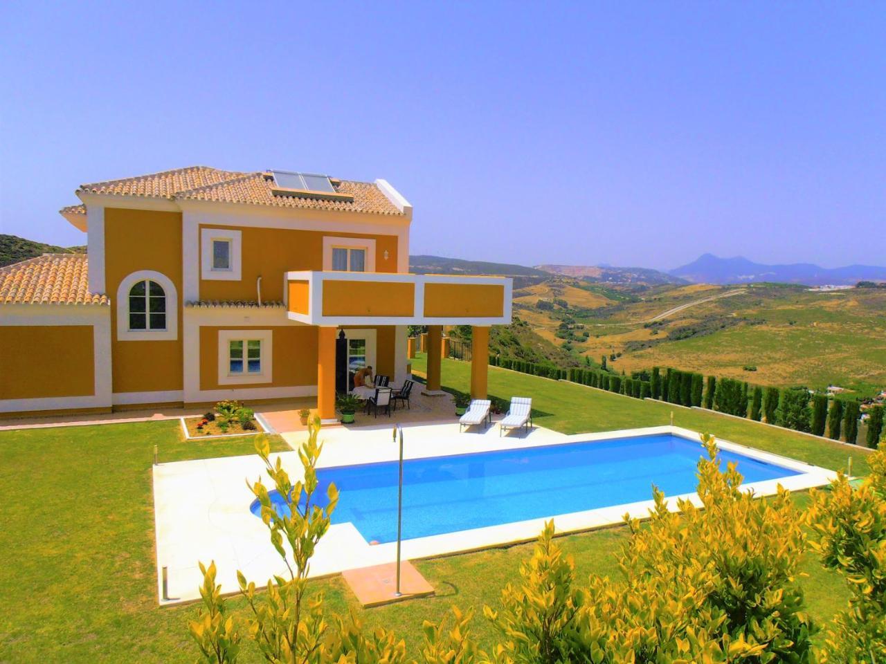 Villa Princesa Kristina Castillo de Sabinillas 外观 照片